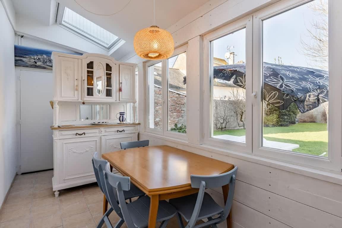 Maison Des Embruns - 2 Chambres Et Jardin Clos サン・マロ エクステリア 写真